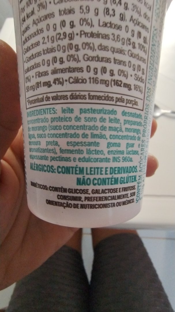Iogurte Desnatado com Preparado de Morango Zero Lactose