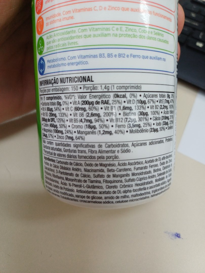 Suplemento Vitamínico e Mineral de A a Z