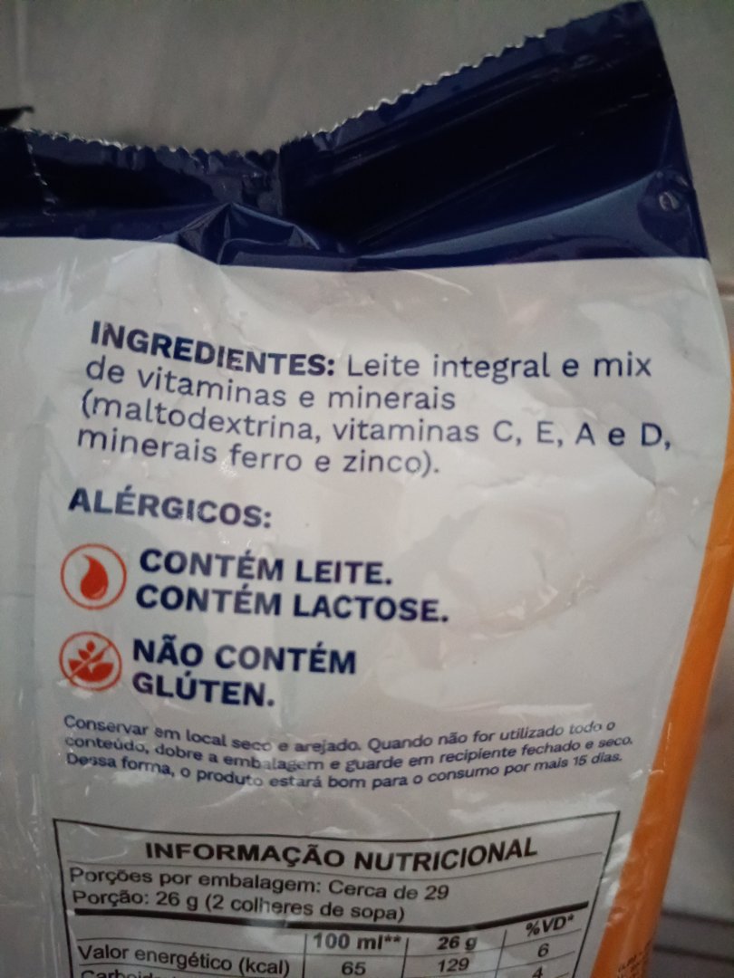 Leite em pó integral fortificado