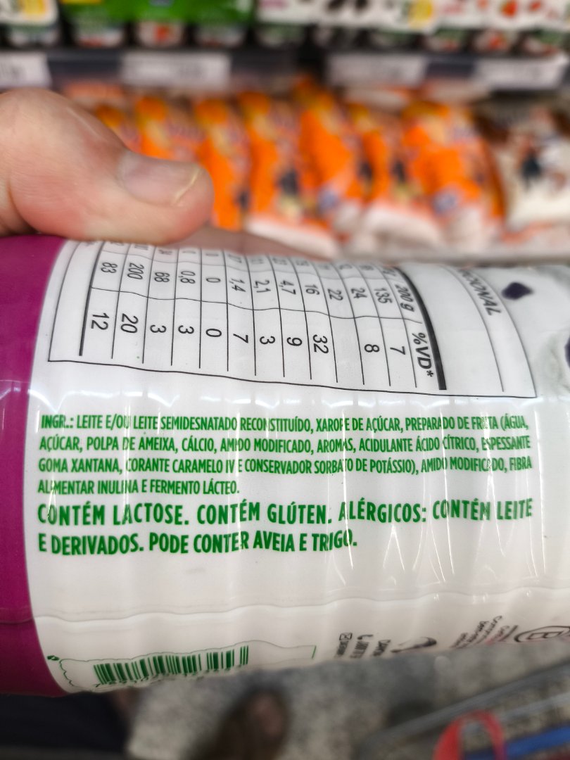 Iogurte / Leite Fermentado com Preparado de Ameixa
